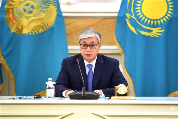 قزاقستان بدهي خانواده هاي کم درآمد را بخشيد