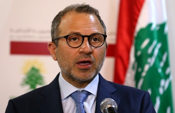 تنش‌ سیاسی در لبنان پس از تصمیم باسیل برای سفر به سوریه