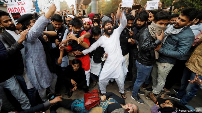کشته شدن ۵ مسلمان دیگر در تظاهرات ضددولتی هند