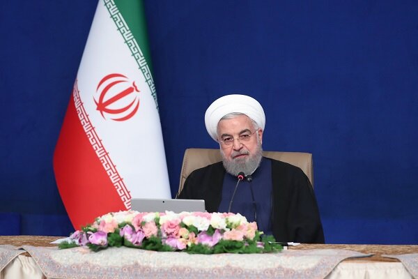 روحانی: تامین ارز در اولویت اقدامات بانک مرکزی باشد