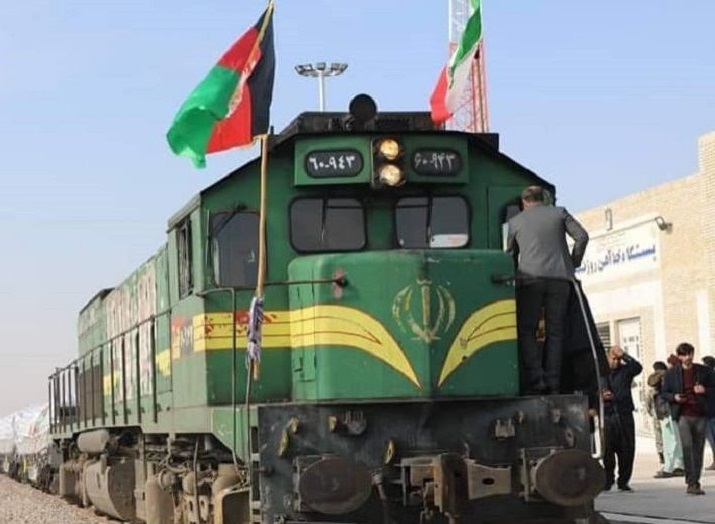 اولین قطار مسافری افغانستان به مقصد ایران راه‌اندازی می‌شود