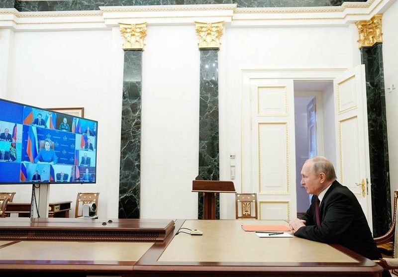 تأکید پوتین بر دفاع از منافع روسیه در عرصه بین‌المللی